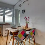 Apartamento Homie - Private Parking - Self Check-in *
